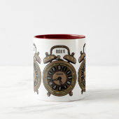 目覚まし時計の漫画イラストレーション ツートーンマグカップ (中央)