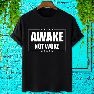 目覚めていない – アンチは検閲を起こ自由主義のした Tシャツ