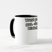 直感を信じて。 – サラ・ブレイキリー |信頼引用文ギフト マグカップ (正面左)