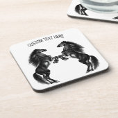 直立黒野馬 – テキスト/カラーを追加 コースター (左側)