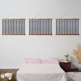 相互に接続された円と 吊り下げ型タペストリー