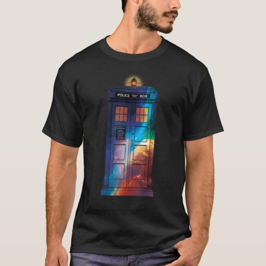 相対次元の警察のパブリック・コール・ボックス Tシャツ (正面)