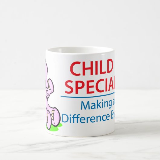 相違のマグを作っている子供の生命専門家 コーヒーマグカップ (中央)