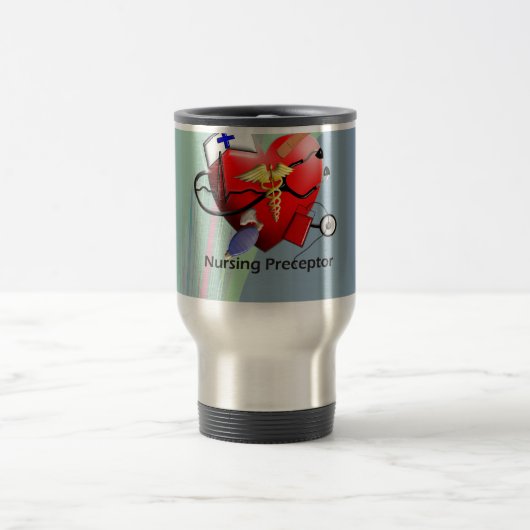 看護のPreceptorのハートの芸術のギフト トラベルマグ (中央)