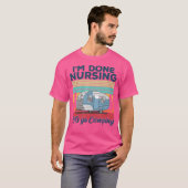 看護はもう終わり キャンプに行こう 看護師 キャンプ Tシャツ (正面フル)