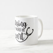 看護はハート。 コーヒーマグカップ (正面右)