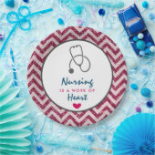 看護は聴診器を用いたハートことわざの仕事 ペーパープレート (パーティー)