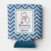 看護は聴診器を用いたハートことわざの仕事 缶クーラー (裏面)