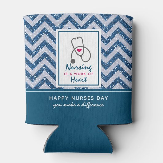 看護は聴診器を用いたハートことわざの仕事 缶クーラー (裏面)