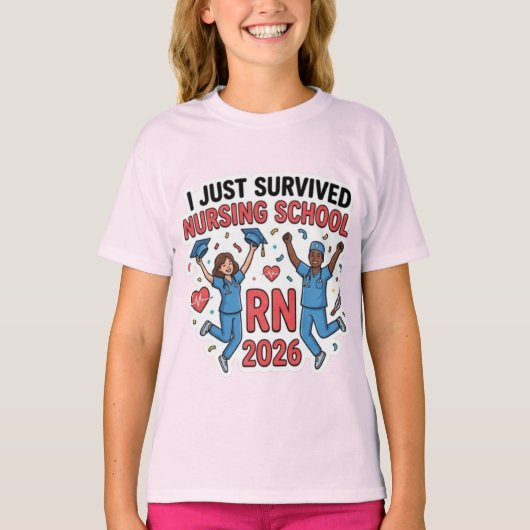 看護学校を無事卒業 RN 2026年卒 Tシャツ (正面)