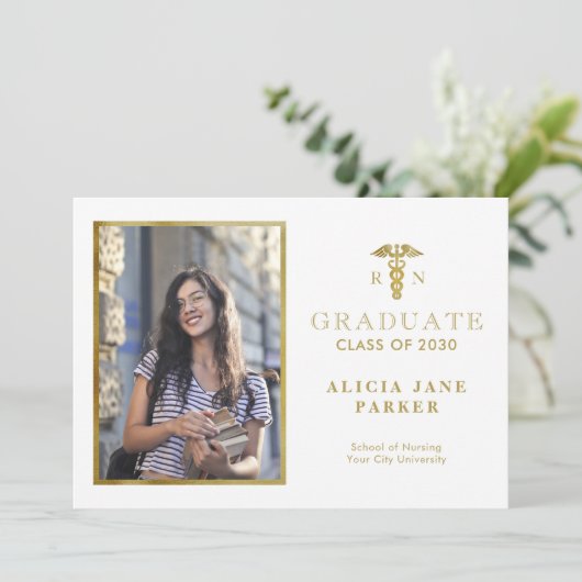 看護学校卒業金ゴールドエレガント写真 案内状 (スタンド正面)