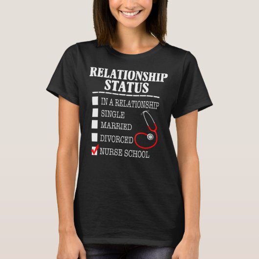 看護学生人間関係状況未来学校 Tシャツ (正面)