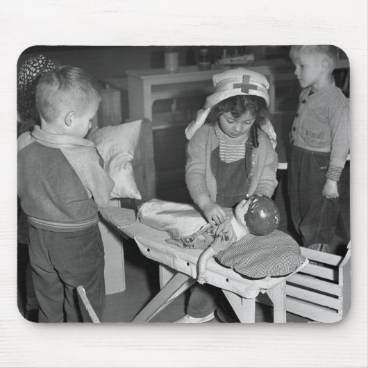 看護専門学校: 40年代 マウスパッド (正面)