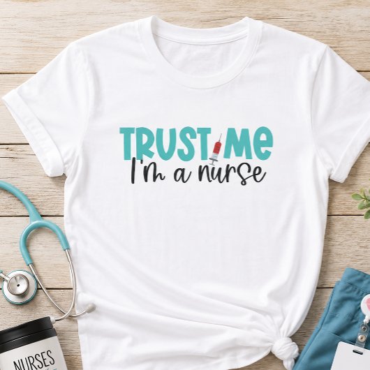 看護師です 信じてください 看護 Tシャツ