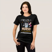 看護師になりました 面白い看護師卒業Tシャツ トライブレンドＴシャツ (正面全面)