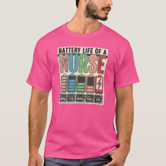 看護師のバッテリー寿命Tシャツ Tシャツ