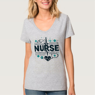 看護師医療従事者ヘルスケアバッジアート Tシャツ