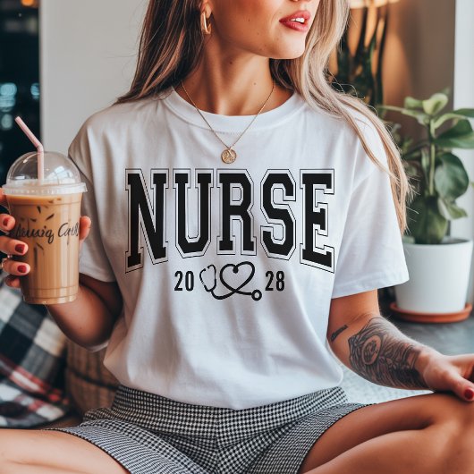 看護師 | オーダーメイド ヴァーシティー看護師 卒業 | 看護 Tシャツ