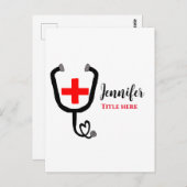 看護師 医者 赤い十字のステソスコープ 名前を追加 ポストカード (正面/裏面)