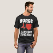 看護師 - 確かな手と強く優しい心 Tシャツ (正面フル)