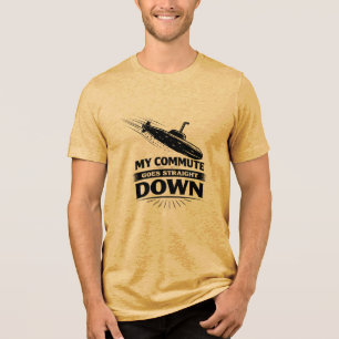 真っ直ぐ下へ向かう通勤 潜水艦のユーモア トライブレンドTシャツ
