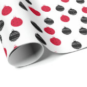 真っ赤な黒のオーナメントボールがあしらわれたクリスマスパターン ラッピングペーパー (ロールコーナー)