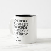 真の友葉達の足跡がハートに ツートーンマグカップ (正面左)