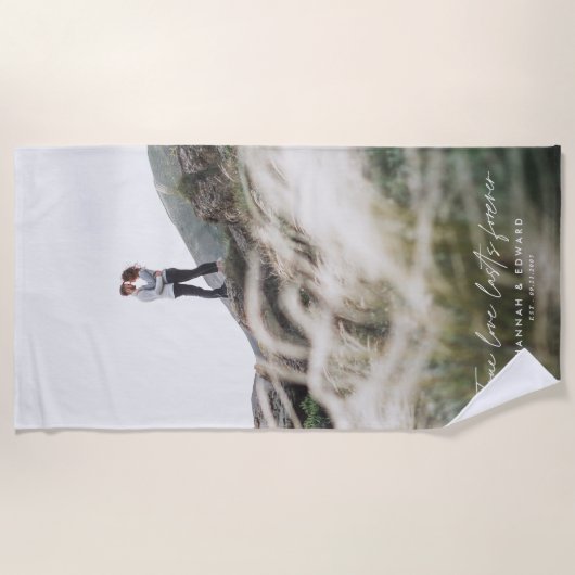 真の愛の写真モダンミニマルギフトF ビーチタオル (正面)