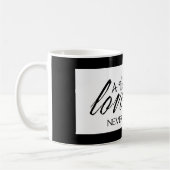 真の愛の物語は決してコーヒーカップのマグカップを終了しない コーヒーマグカップ (左)