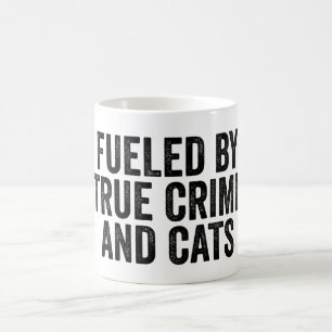 真の犯罪と猫に刺激される コーヒーマグカップ