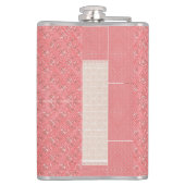 真ん中に模様があるピンク色の背景 フラスク (裏面)