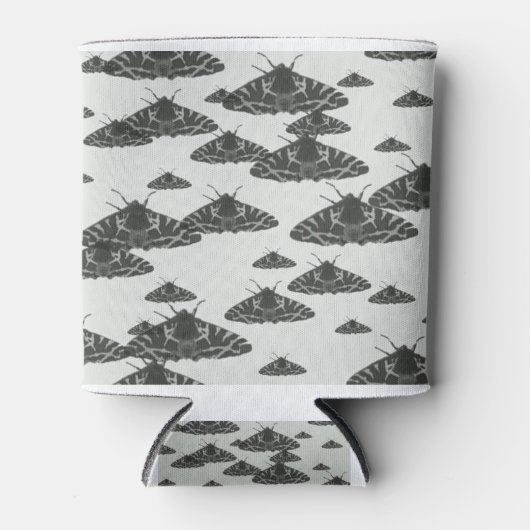 真夜中に潜む夜の蛾 缶クーラー (正面)