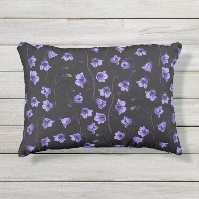 真夜中のブルーベル、ハレボルズ、ベルフラワーズ アウトドアクッション (正面)