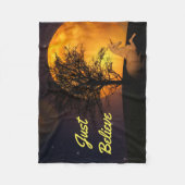 真夜中のユニコーン フリースブランケット (正面)