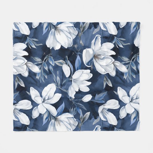 真夜中の背景に白いマグノリア模様 フリースブランケット (正面(横))
