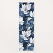 真夜中の背景に白いマグノリア模様 ヨガマット (正面)