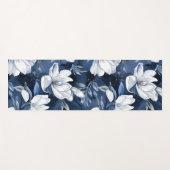 真夜中の背景に白いマグノリア模様 ヨガマット (正面(横))