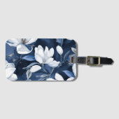 真夜中の背景に白いマグノリア模様 ラゲッジタグ (正面横)