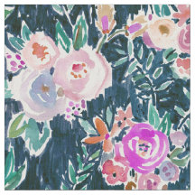真夜中の豊富さの暗闇のばら色の花柄