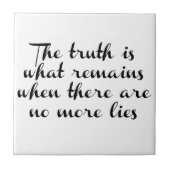 真実が残る タイル (正面)