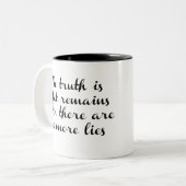 真実が残る ツートーンマグカップ (正面左)