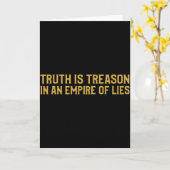 真実は嘘の帝国の裏切りである カード (黄色い花)