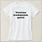真実は決してVERITAS Numquam Peritを滅ぼさない Tシャツ