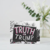 真実またはトランプ葉書 ポストカード (スタンド正面)