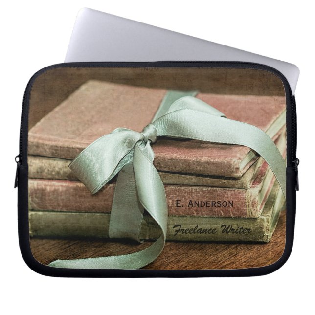 真新しいリボンのフリーランス・ライターが付いているヴィンテージの本 ラップトップスリーブ (正面)