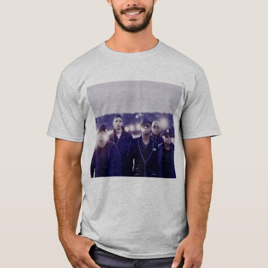 真新しい状態バンドイメージのTシャツ Tシャツ (正面)