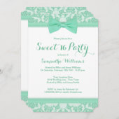 真新しい緑および白人のレースの弓菓子16のパーティー 招待状 (正面/裏面)