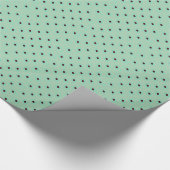 真新しい緑および薄茶の水玉模様のデザイン ラッピングペーパー (角)