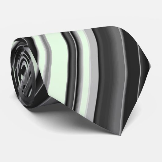 真新しい緑のギフトの黒いおよび灰色のストライブ柄 ネクタイ (ロール)