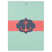 真新しい緑の水玉模様の珊瑚のピンクのいかり クリップボード (裏面)